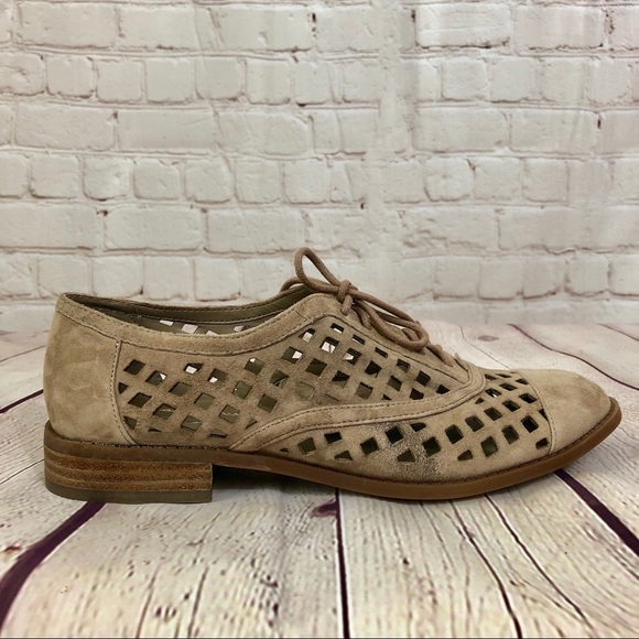 Jessica Simpson Shoes - ❤️ 3 for $20 ❤️ Jessica Simpson Suede Oxfords